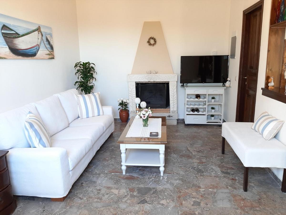 Kontis Apts Apartment Pelekas Ngoại thất bức ảnh