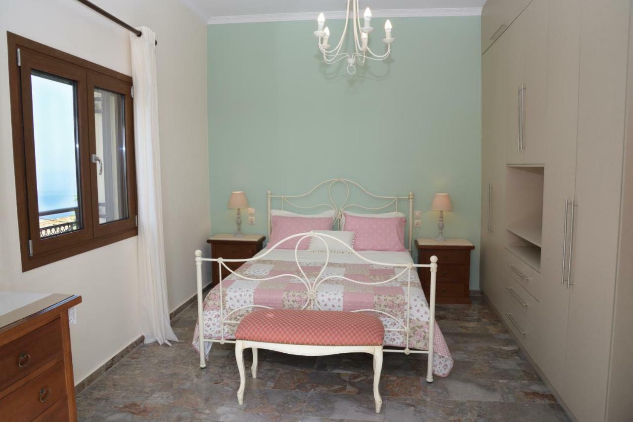 Kontis Apts Apartment Pelekas Ngoại thất bức ảnh